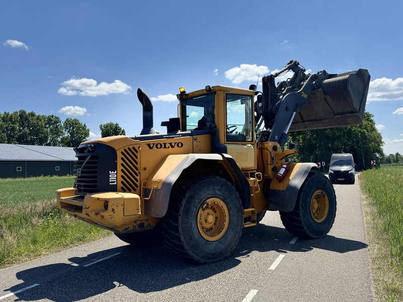 Volvo L110E - Chargeuse sur pneus: photos 5 Volvo L110E - Chargeuse sur pneus: photos 5