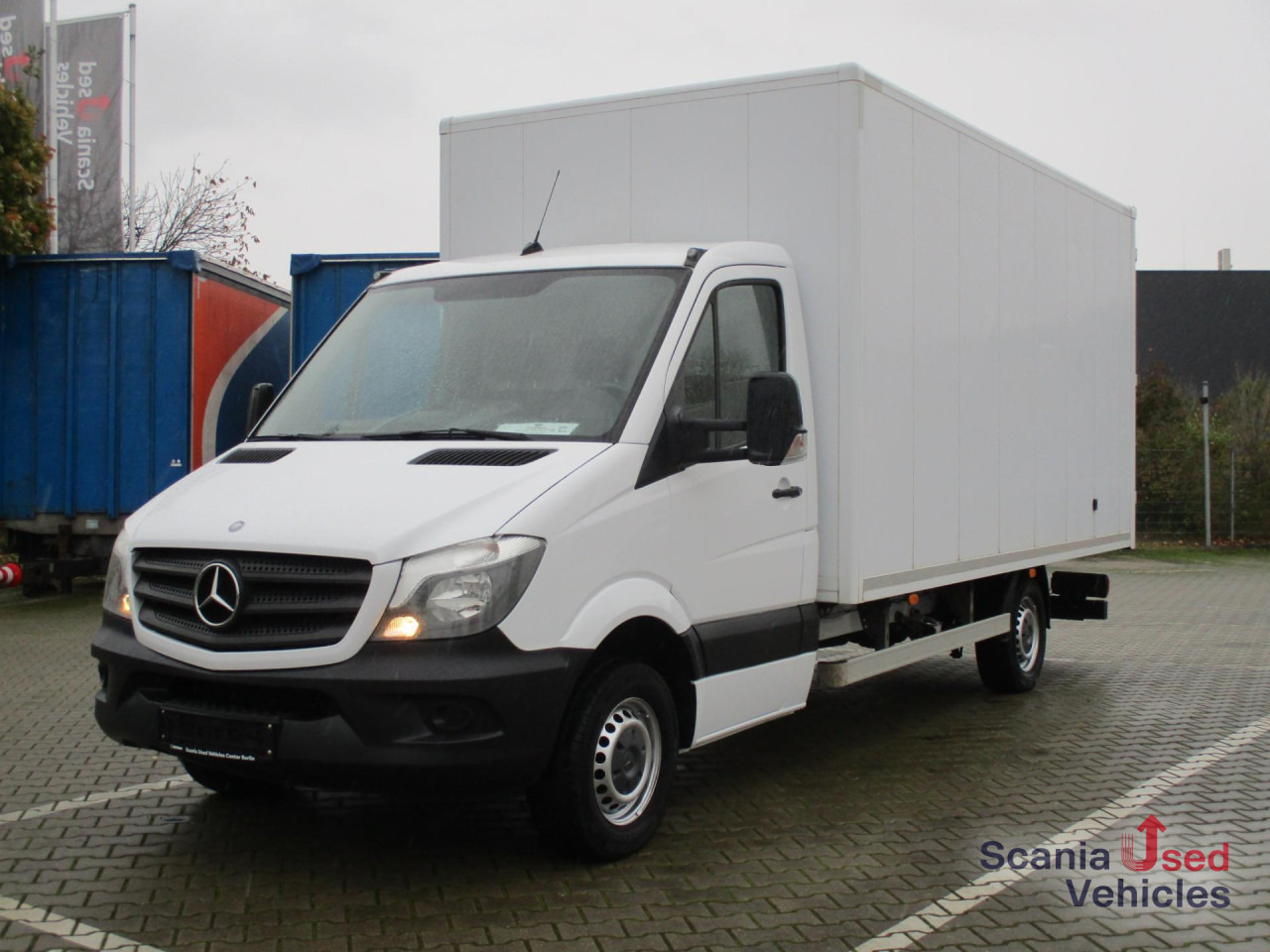 MERCEDES-BENZ Sprinter 313 CDI - Fourgon grand volume: photos 1 MERCEDES-BENZ Sprinter 313 CDI - Fourgon grand volume: photos 1