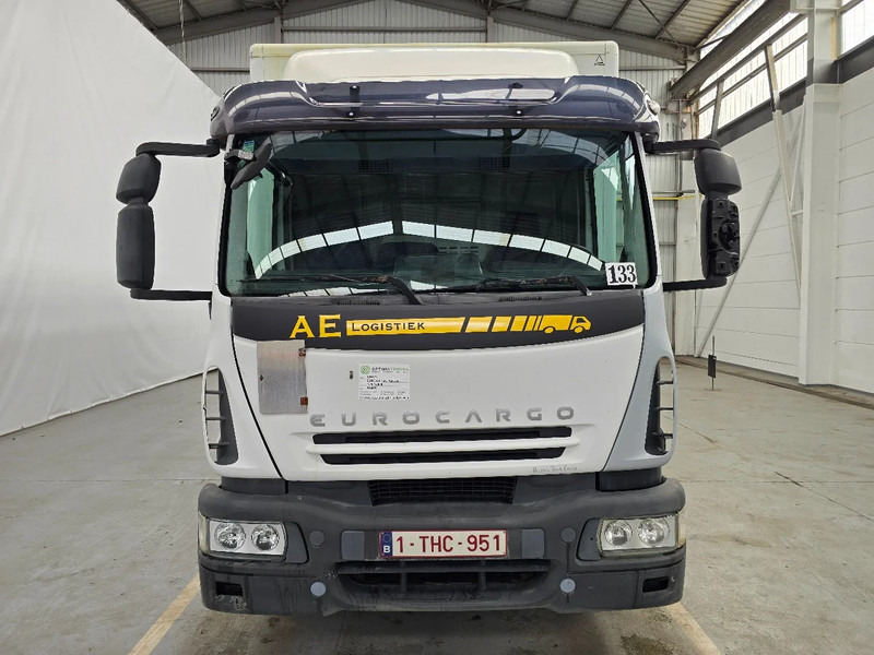 Iveco EuroCargo 120 E22 / MANUEL / EURO 5 / AIRCO - Camion fourgon: photos 2 Iveco EuroCargo 120 E22 / MANUEL / EURO 5 / AIRCO - Camion fourgon: photos 2