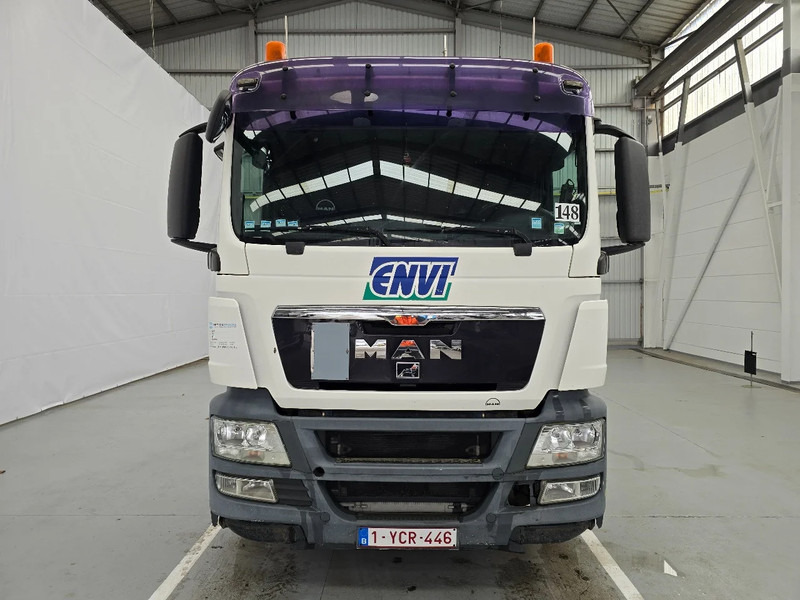 MAN TGS 28.440 6x2 / EURO 5 / AIRCO / LIFTAS / 10 roues - 10 tyres - Châssis cabine: photos 2 MAN TGS 28.440 6x2 / EURO 5 / AIRCO / LIFTAS / 10 roues - 10 tyres - Châssis cabine: photos 2