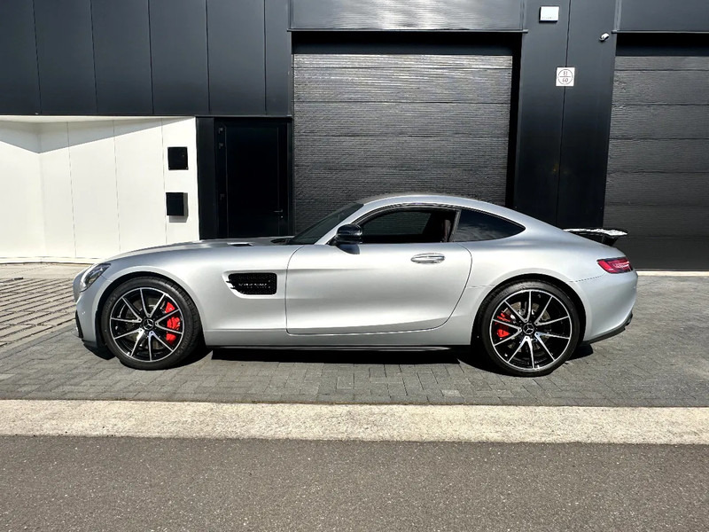 Mercedes-Benz AMG GT S / V8 4.0 L Biturbo (M178) - Voiture: photos 3 Mercedes-Benz AMG GT S / V8 4.0 L Biturbo (M178) - Voiture: photos 3