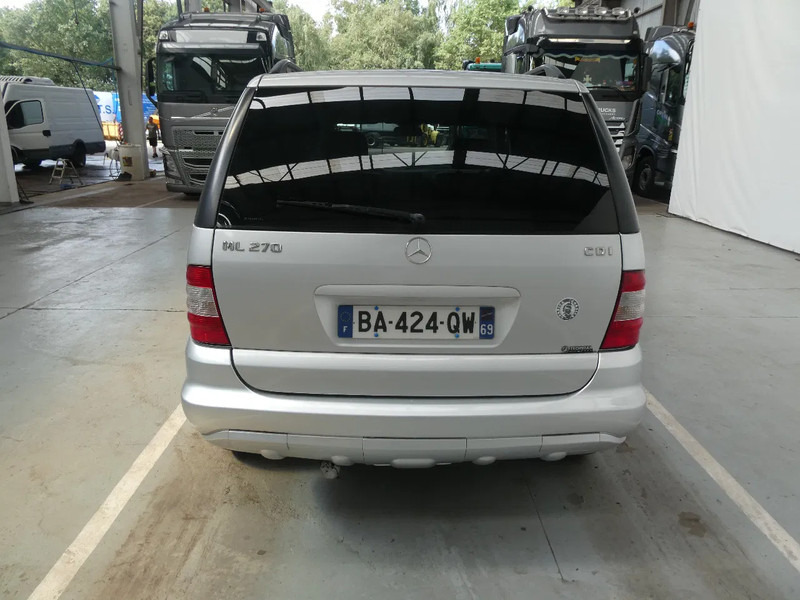 Mercedes-Benz M-Klasse ML 270 CDI 4x4 - SUV: photos 4 Mercedes-Benz M-Klasse ML 270 CDI 4x4 - SUV: photos 4