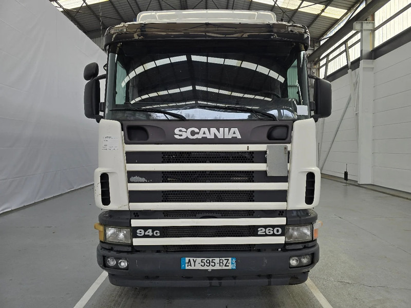 Scania R94-260 - Camion à rideaux coulissants: photos 2 Scania R94-260 - Camion à rideaux coulissants: photos 2