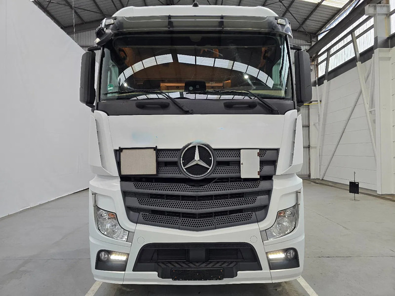 Mercedes-Benz Actros 2143 / PTO / AIRCO/ 10 ton vooras - Tracteur routier: photos 2 Mercedes-Benz Actros 2143 / PTO / AIRCO/ 10 ton vooras - Tracteur routier: photos 2