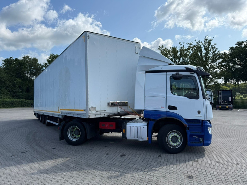Talson F1227 Megatrailer Rollerbahn BPW Axles Aircargo - Luftfracht - Semi-remorque fourgon: photos 4 Talson F1227 Megatrailer Rollerbahn BPW Axles Aircargo - Luftfracht - Semi-remorque fourgon: photos 4