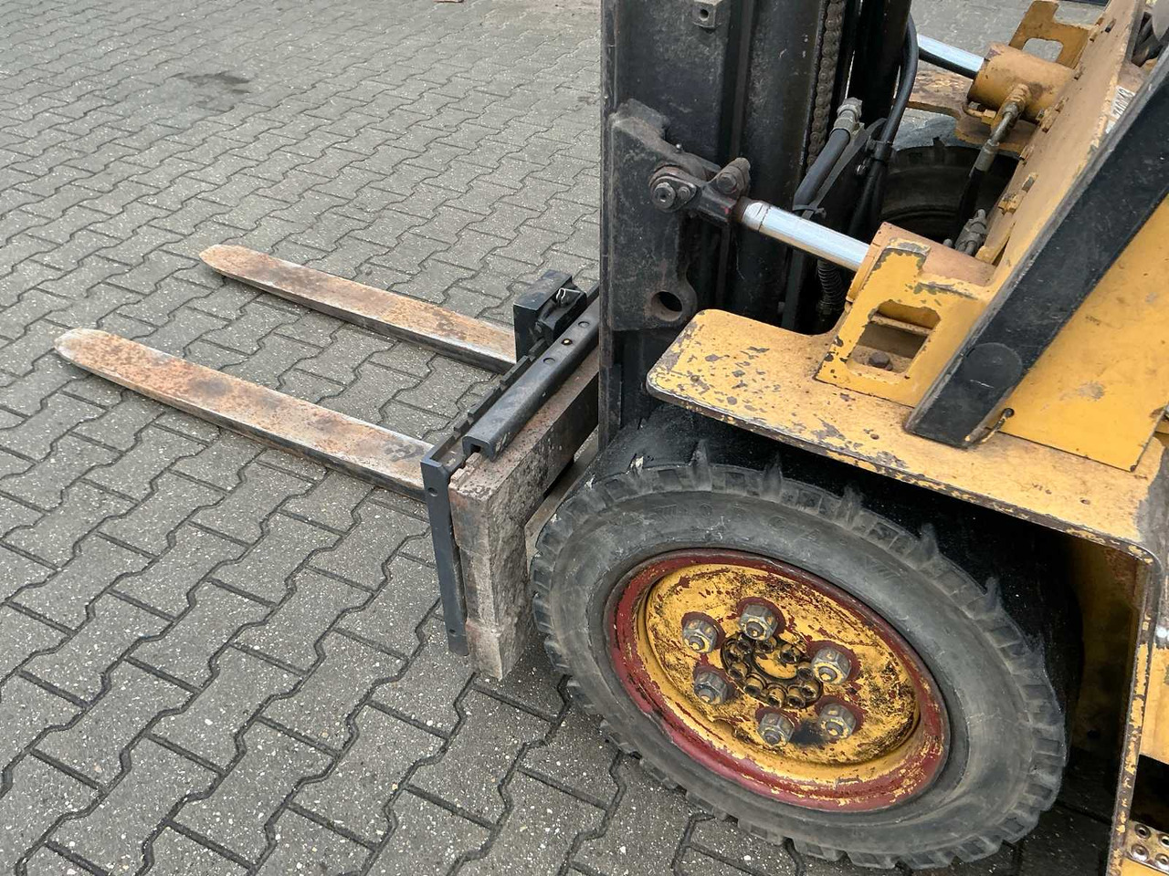 Chariot élévateur 1991 CATERPILLAR V50D FORKLIFT: photos 13