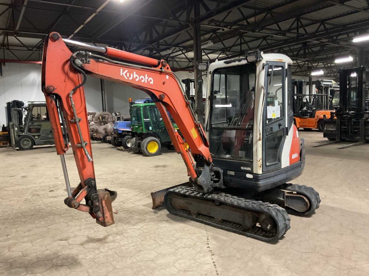 2004 KUBOTA KX61-3 MINI EXCAVATOR - Mini pelle: photos 1 2004 KUBOTA KX61-3 MINI EXCAVATOR - Mini pelle: photos 1