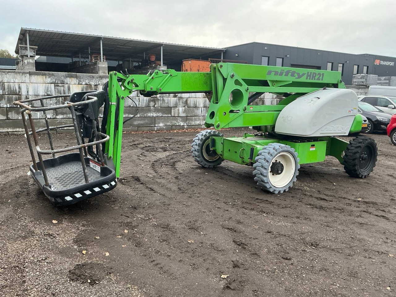 2010 NIFTY HR 21 HYBRID AERIAL WORK PLATFORM - Nacelle: photos 2 2010 NIFTY HR 21 HYBRID AERIAL WORK PLATFORM - Nacelle: photos 2