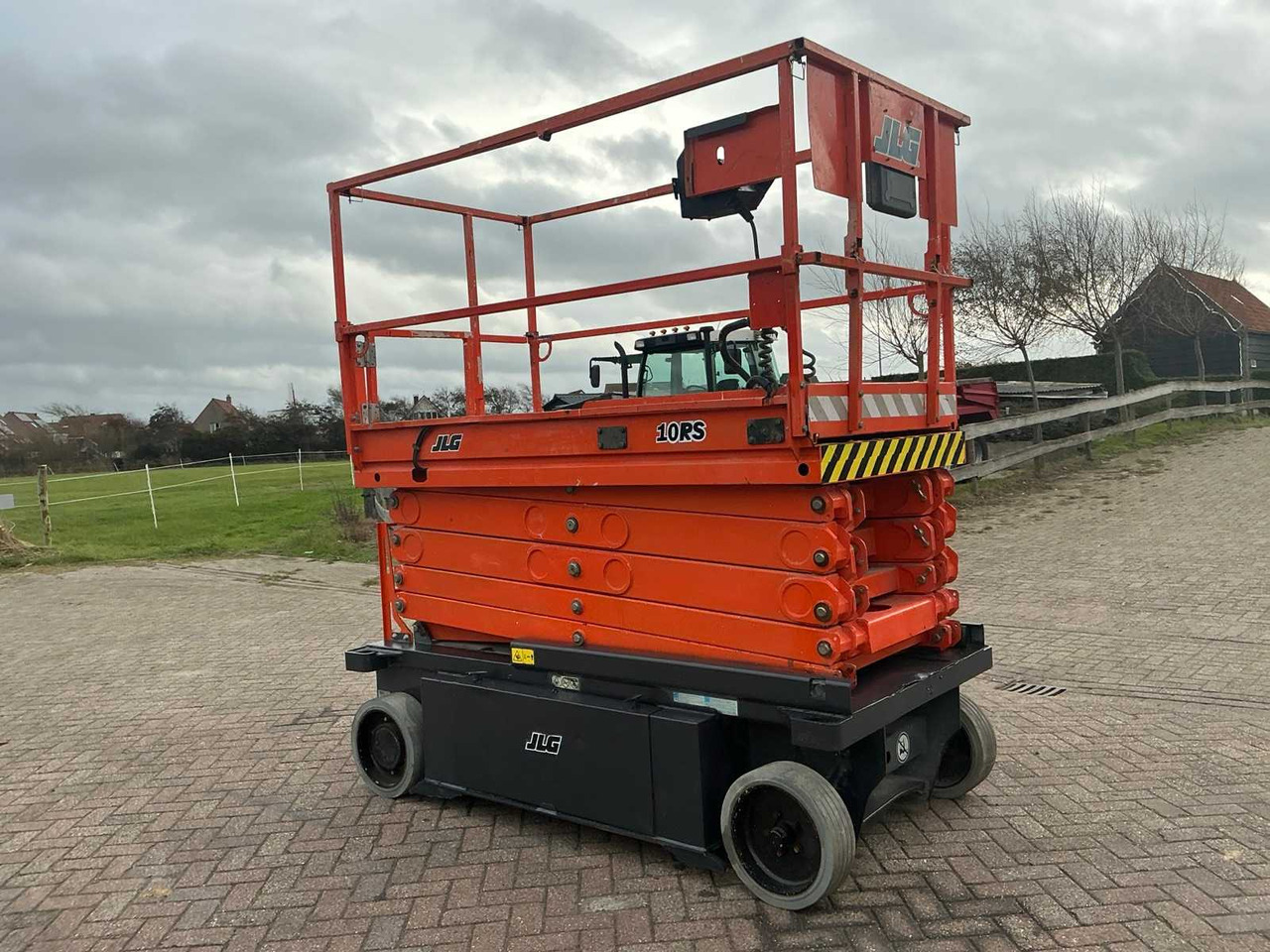 2018 JLG 10RS AERIAL WORK PLATFORM - Nacelle: photos 3 2018 JLG 10RS AERIAL WORK PLATFORM - Nacelle: photos 3