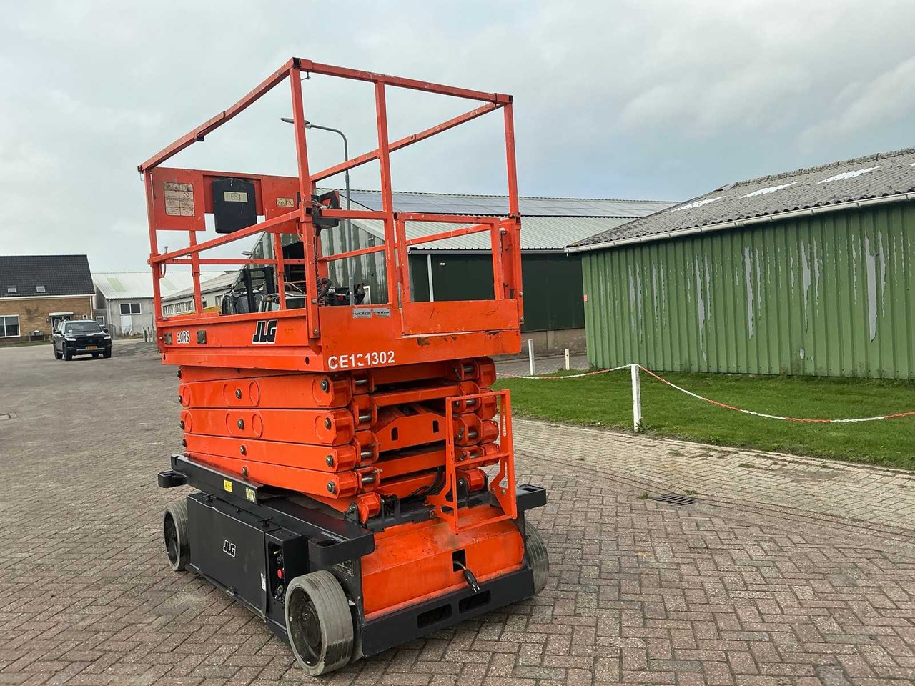 2018 JLG 10RS AERIAL WORK PLATFORM - Nacelle: photos 5 2018 JLG 10RS AERIAL WORK PLATFORM - Nacelle: photos 5