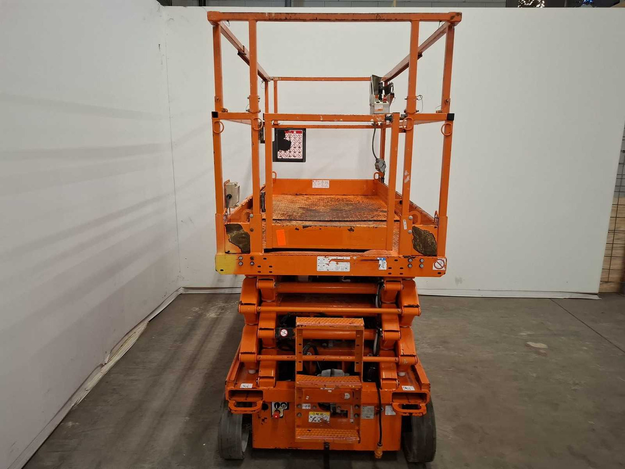 2018 SKYJACK SJ4632 AERIAL PLATFORM - Nacelle: photos 4 2018 SKYJACK SJ4632 AERIAL PLATFORM - Nacelle: photos 4