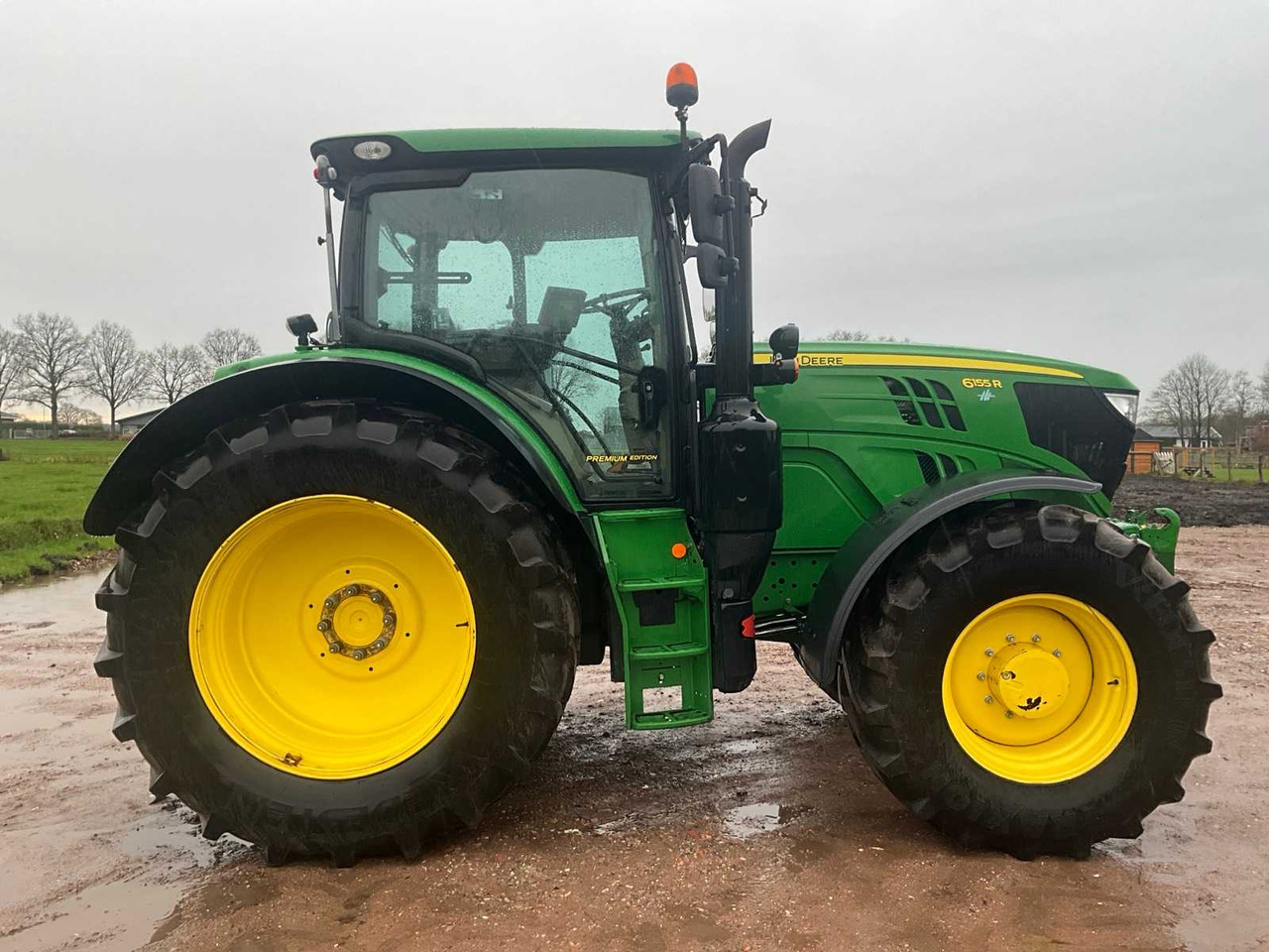 2019 JOHN DEERE 6155R AUTOPOWER FOUR WHEEL DRIVE FARM TRACTOR - Tracteur agricole: photos 5 2019 JOHN DEERE 6155R AUTOPOWER FOUR WHEEL DRIVE FARM TRACTOR - Tracteur agricole: photos 5