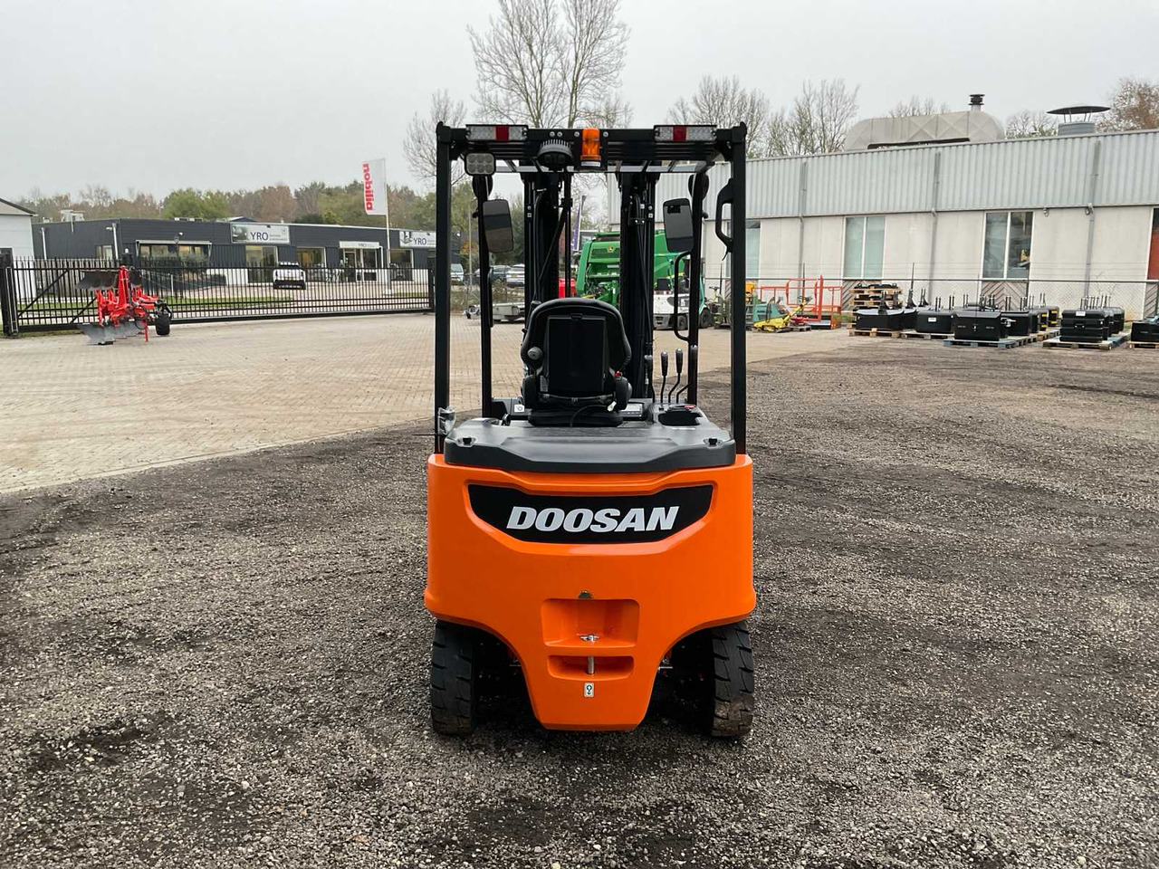 Chariot élévateur 2023 DOOSAN B35X-7B PLUS FORKLIFT: photos 6