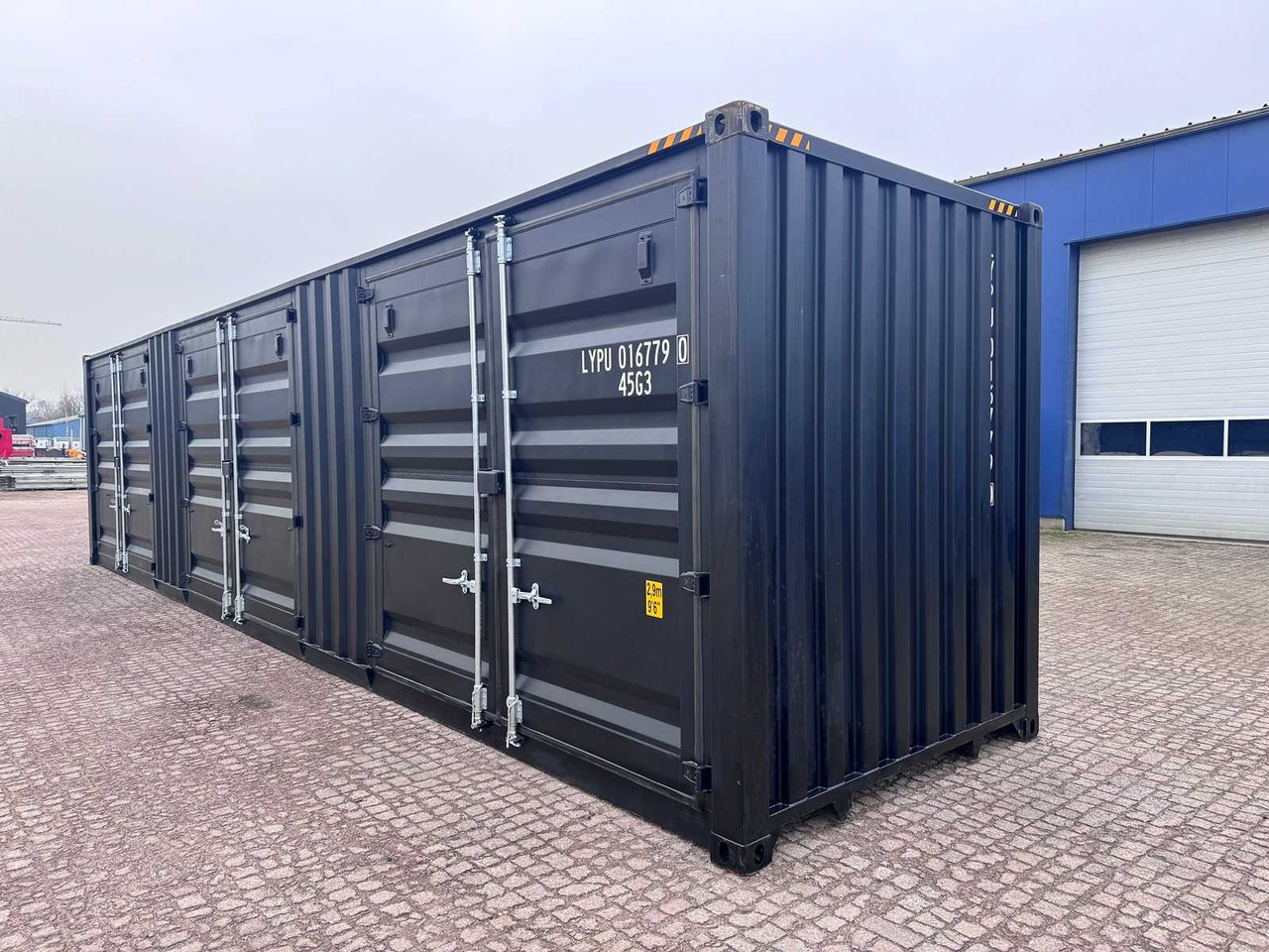 40ft HQ High Cube shipping container with 3 side doors - Conteneur maritime: photos 3 40ft HQ High Cube shipping container with 3 side doors - Conteneur maritime: photos 3