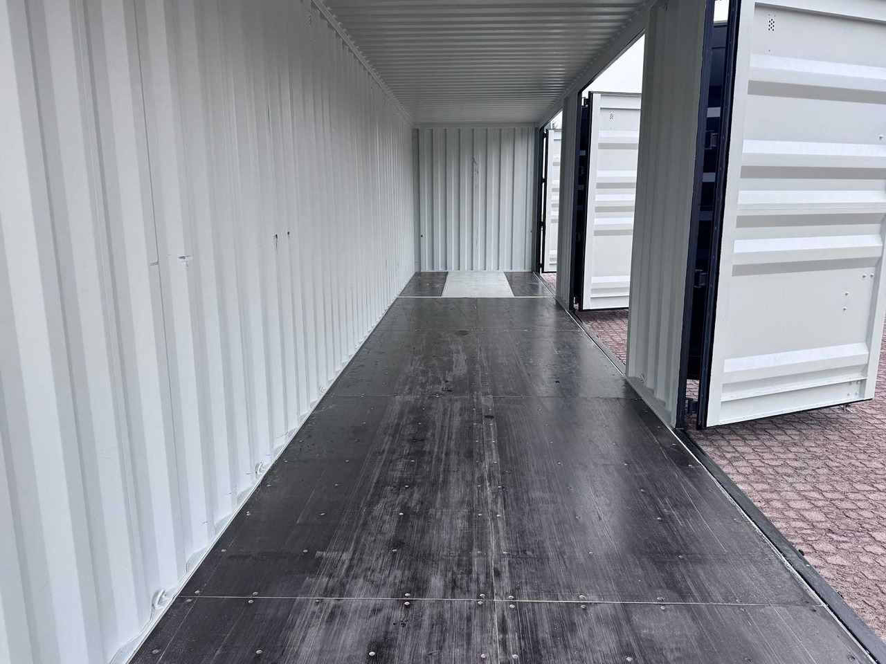 Conteneur maritime 40ft HQ High Cube shipping container with 3 side doors: photos 20