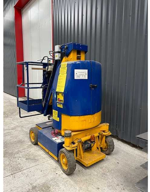 Aerial work platform - Nacelle: photos 2 Aerial work platform - Nacelle: photos 2