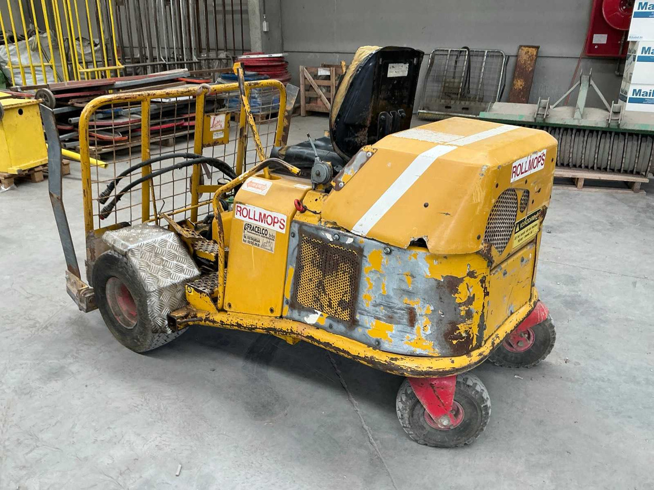 Rollmops + shovel and brush - Autre matériel: photos 3 Rollmops + shovel and brush - Autre matériel: photos 3