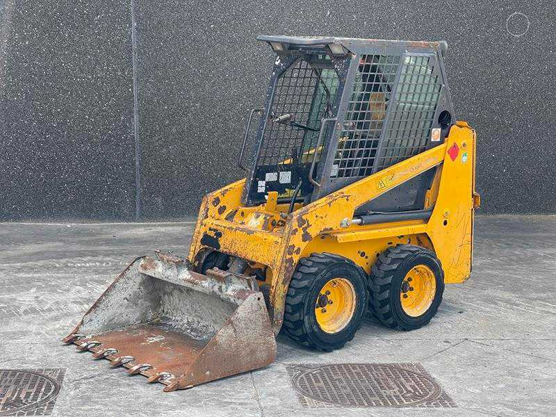 BOBCAT - S70 - WHEEL LOADER - 2016 - Chargeuse compacte sur chenilles: photos 1 BOBCAT - S70 - WHEEL LOADER - 2016 - Chargeuse compacte sur chenilles: photos 1