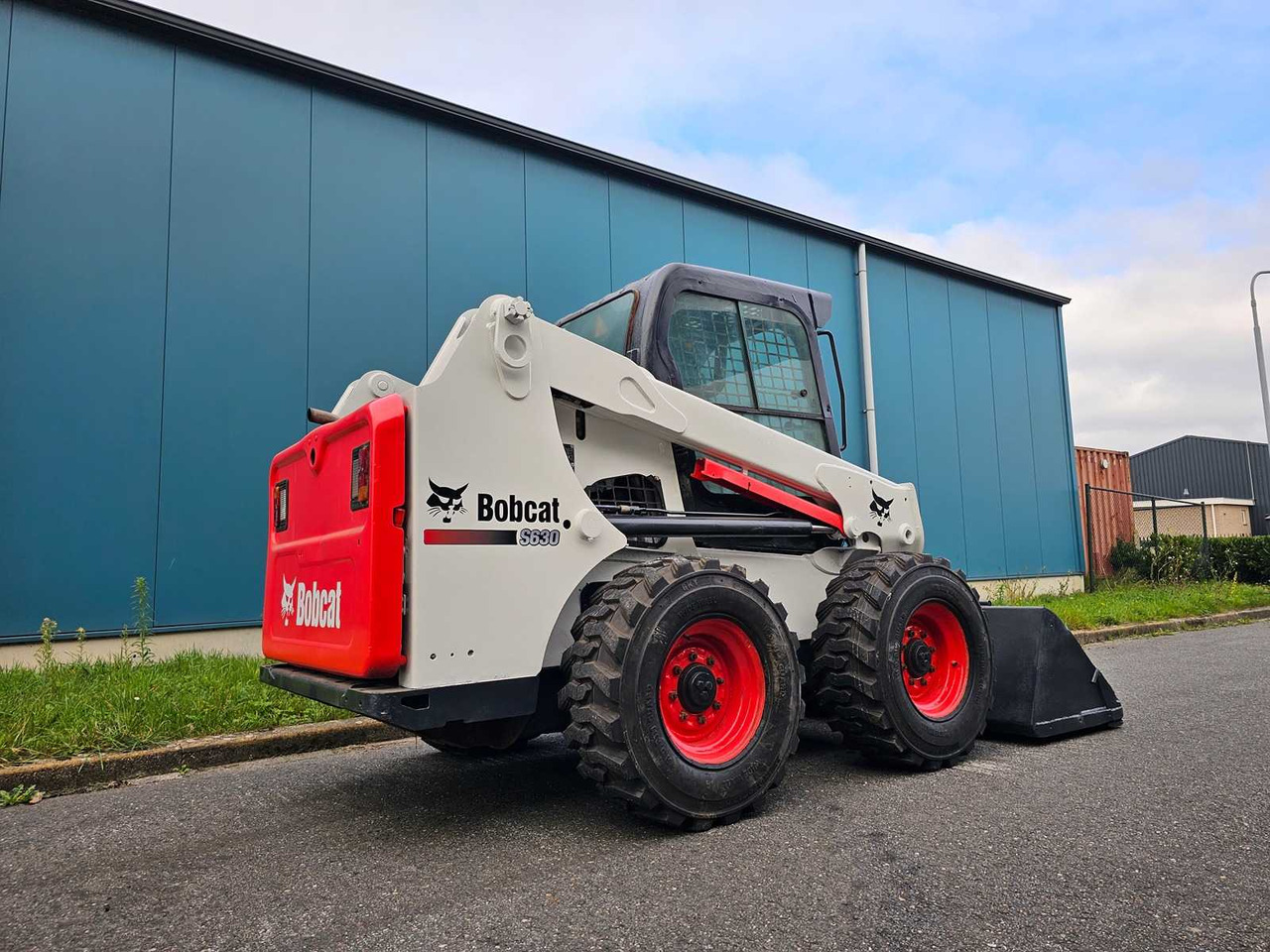 Bobcat S630 - Mini chargeuse: photos 5 Bobcat S630 - Mini chargeuse: photos 5