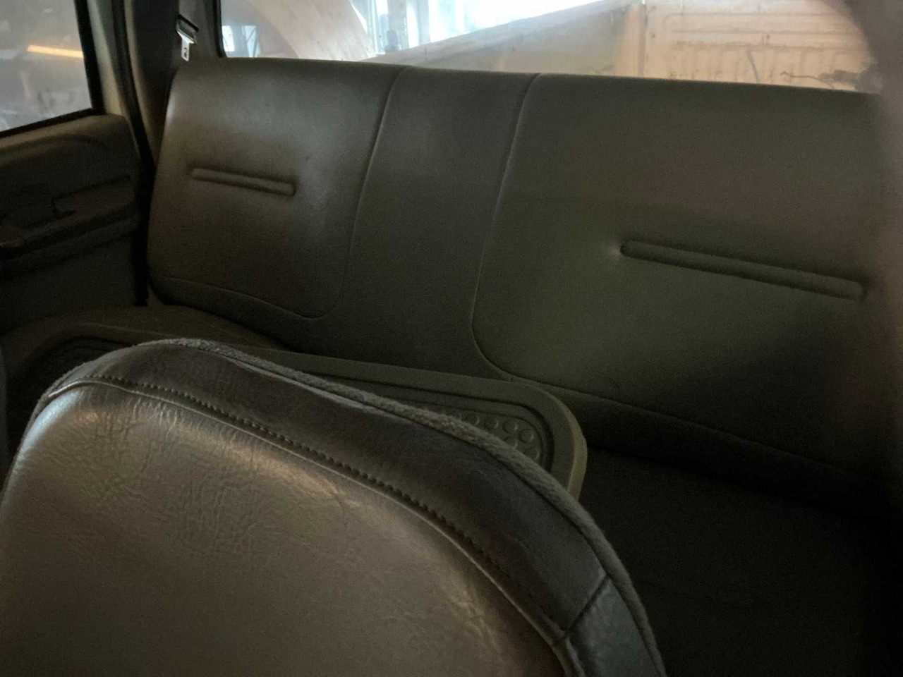 Camion 1999 FORD F-650 DUAL-CAB PICKUP TRUCK: photos 18 Camion 1999 FORD F-650 DUAL-CAB PICKUP TRUCK: photos 18