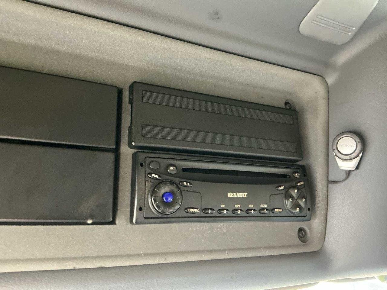 Camion 2006 RENAULT MIDLUM 220 DCI TRUCK: photos 30