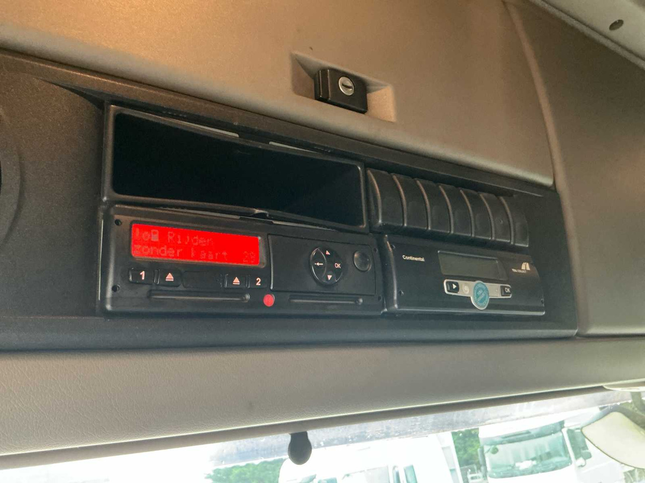 Camion 2009 DAF FTXF 105 TRUCK: photos 19 Camion 2009 DAF FTXF 105 TRUCK: photos 19