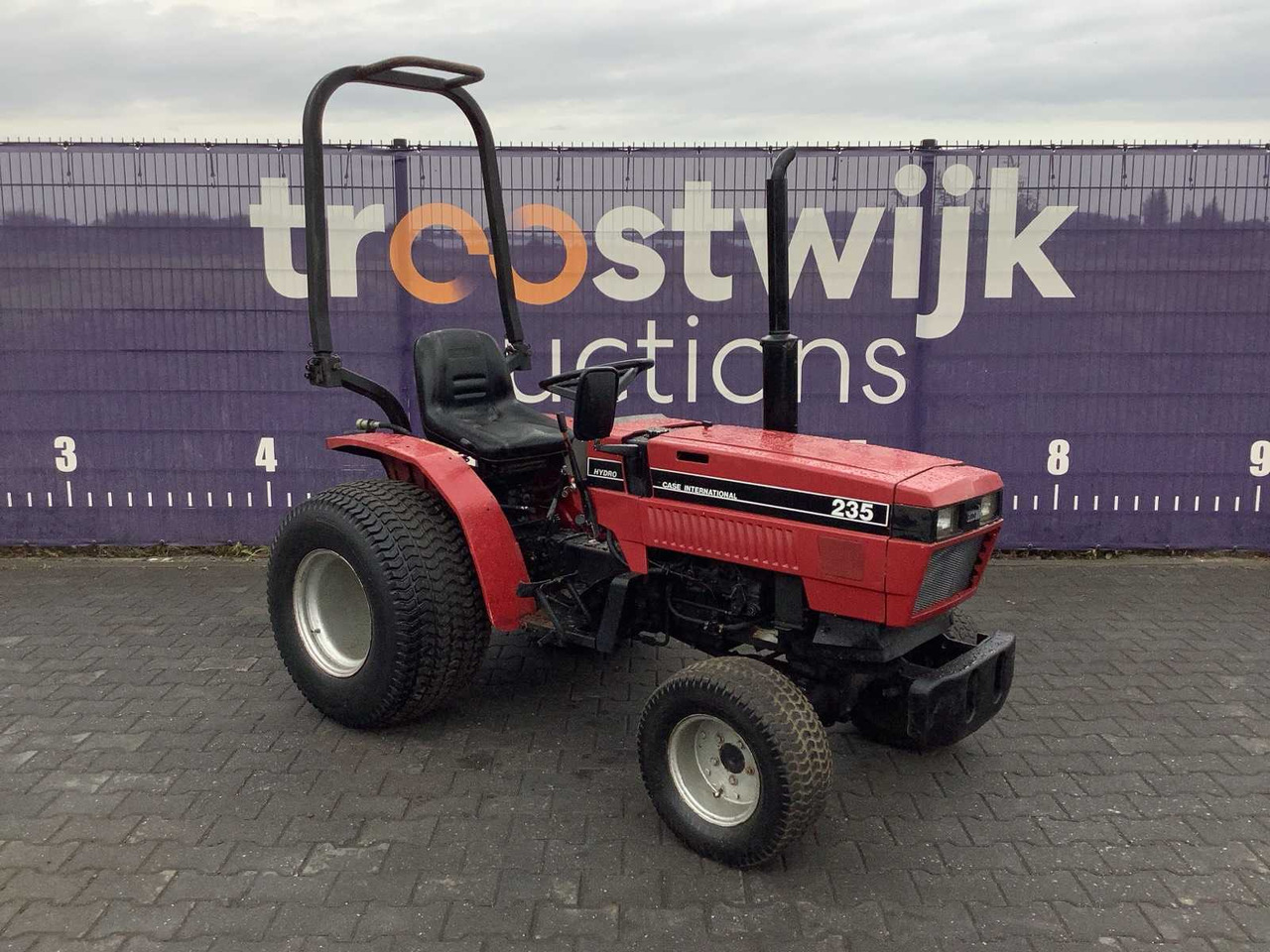 Case IH 235 - Micro tracteur: photos 2 Case IH 235 - Micro tracteur: photos 2
