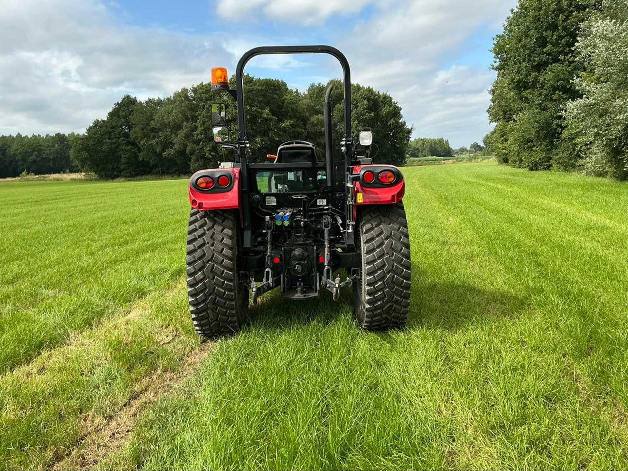 Case IH Farmall 55 A - Micro tracteur: photos 5 Case IH Farmall 55 A - Micro tracteur: photos 5
