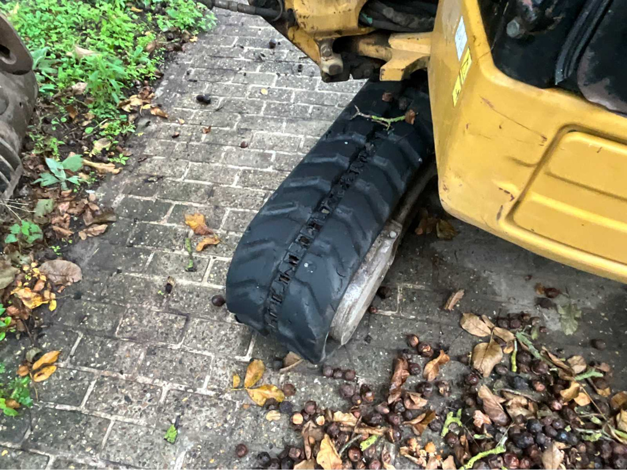 Mini pelle Caterpillar 303C CR: photos 35