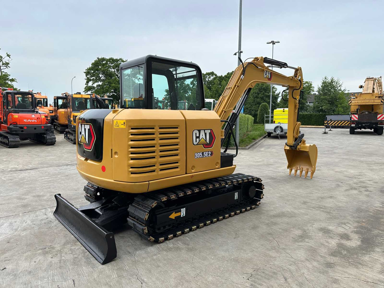 Caterpillar 305.5E2 - Pelle sur chenille: photos 4 Caterpillar 305.5E2 - Pelle sur chenille: photos 4