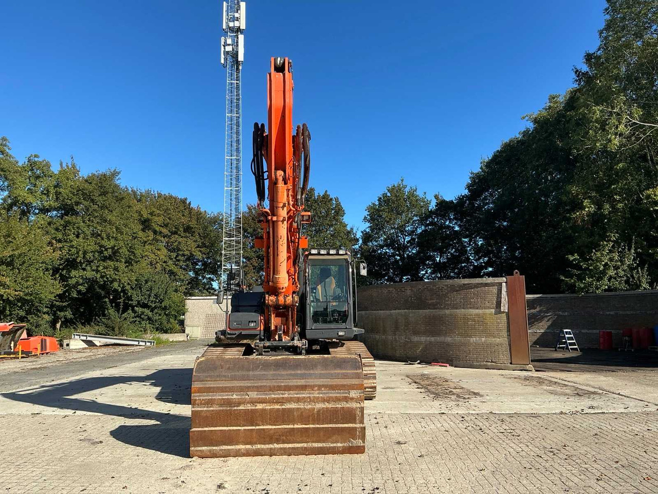Doosan DX255LC - Pelle sur chenille: photos 3 Doosan DX255LC - Pelle sur chenille: photos 3