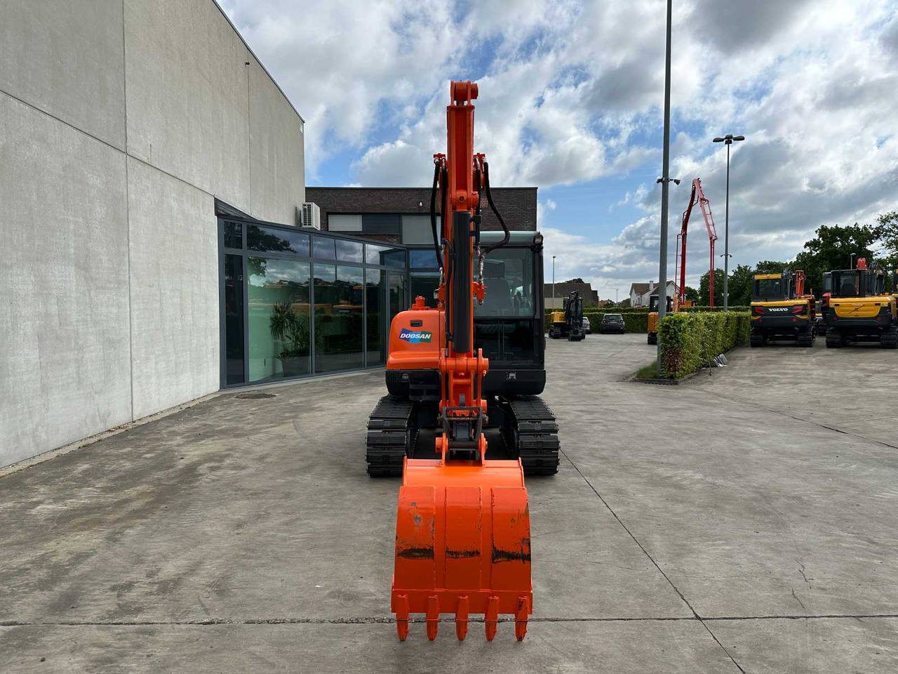 Doosan DX55-9C - Pelle sur chenille: photos 2 Doosan DX55-9C - Pelle sur chenille: photos 2