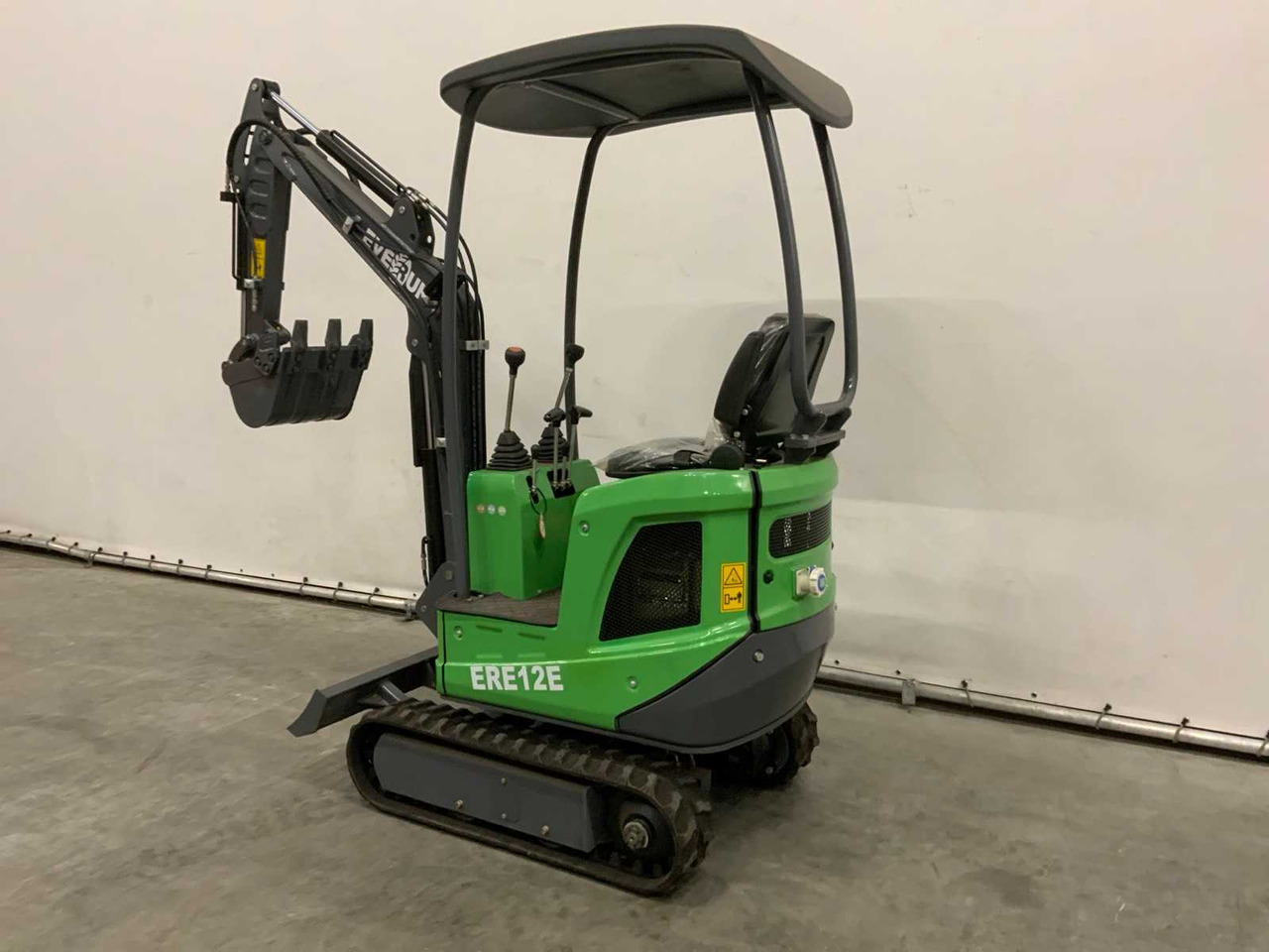 EVERUN - 2025 - ERE12E - ELECTRIC MINI EXCAVATOR - Mini pelle: photos 3 EVERUN - 2025 - ERE12E - ELECTRIC MINI EXCAVATOR - Mini pelle: photos 3