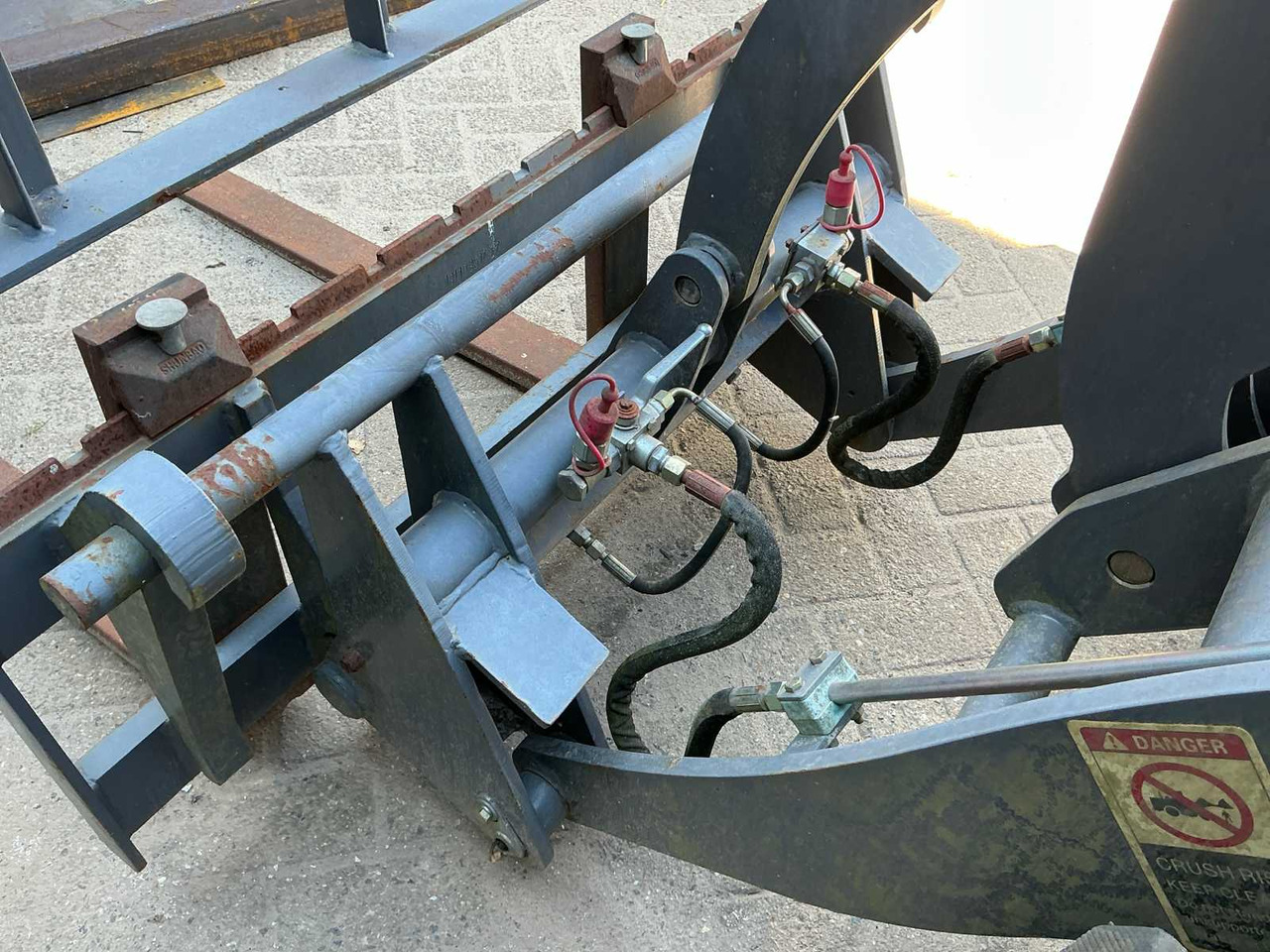Chargeuse sur pneus Everun ER08 Easy: photos 16