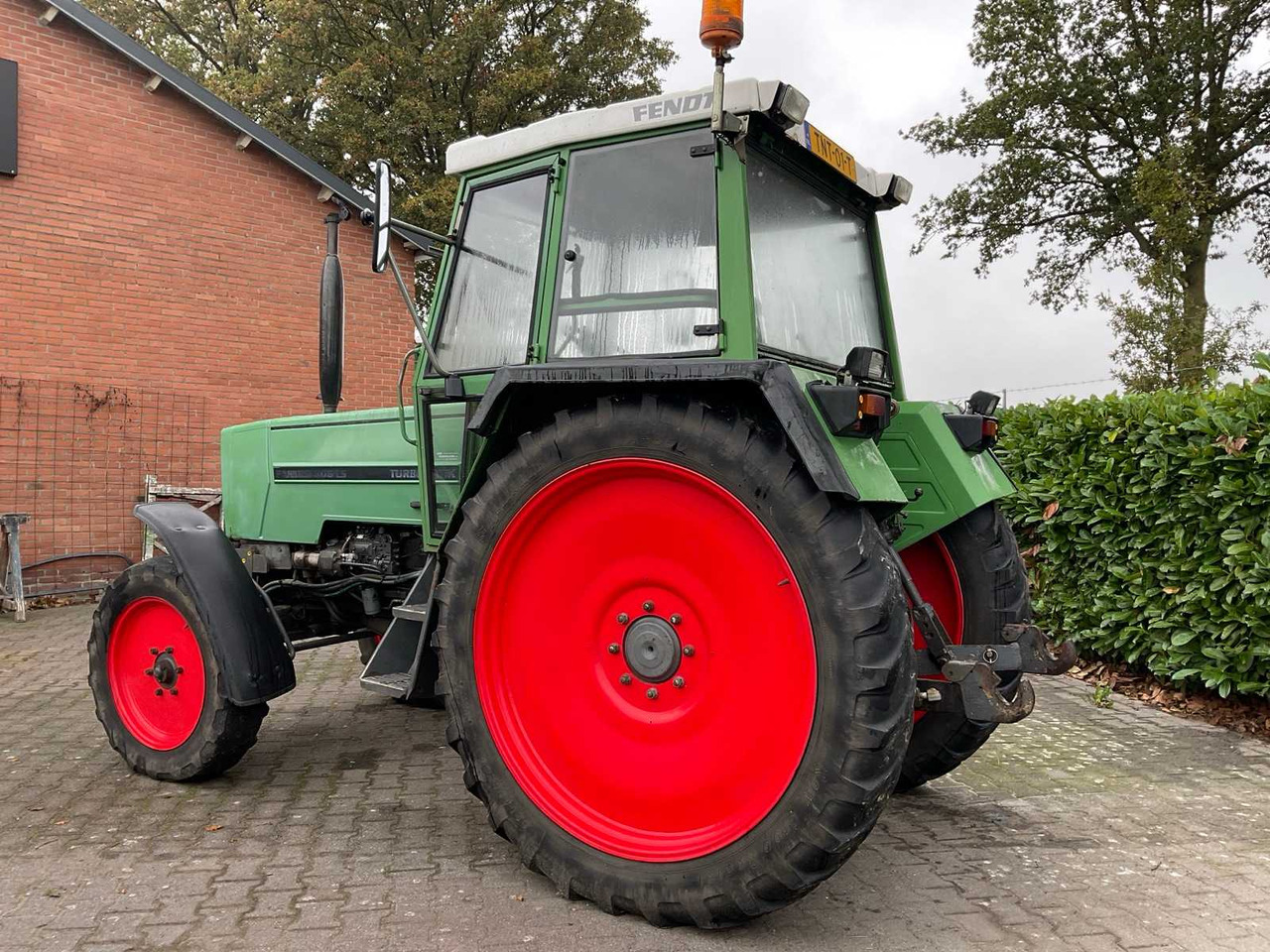 Fendt Farmer 306LS Turbomatik - Tracteur agricole: photos 3 Fendt Farmer 306LS Turbomatik - Tracteur agricole: photos 3