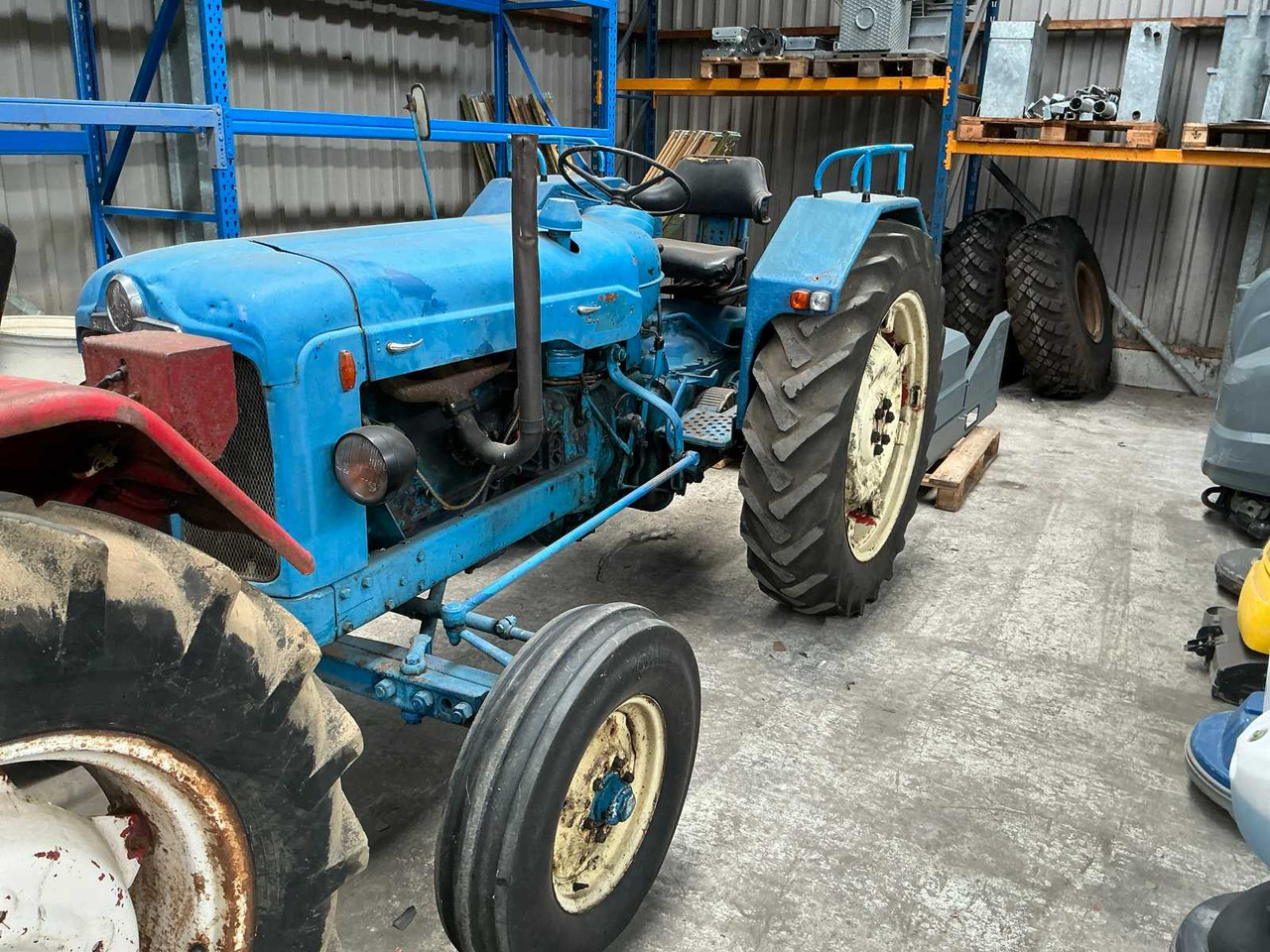 Fordson Super Major - Micro tracteur: photos 1 Fordson Super Major - Micro tracteur: photos 1