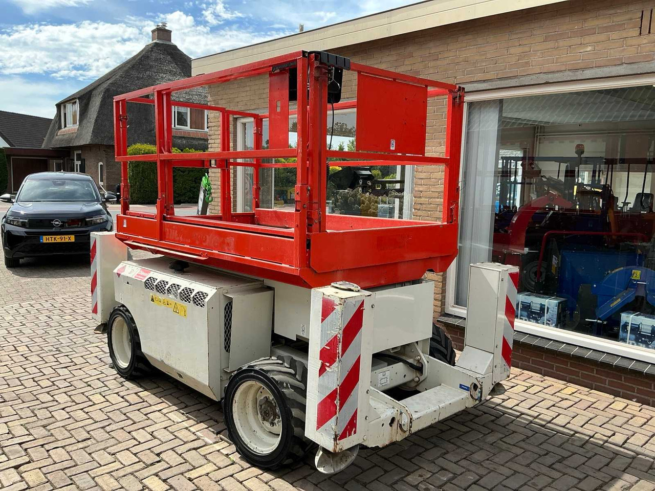 Genie GS-2668 - Nacelle: photos 3 Genie GS-2668 - Nacelle: photos 3