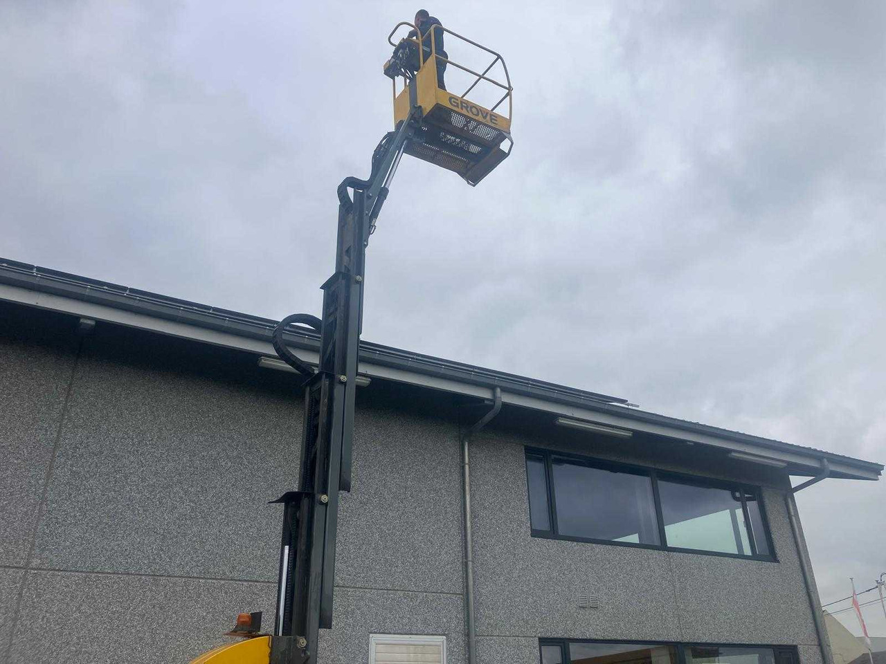 Grove Toucan 1100 C - Nacelle: photos 3 Grove Toucan 1100 C - Nacelle: photos 3