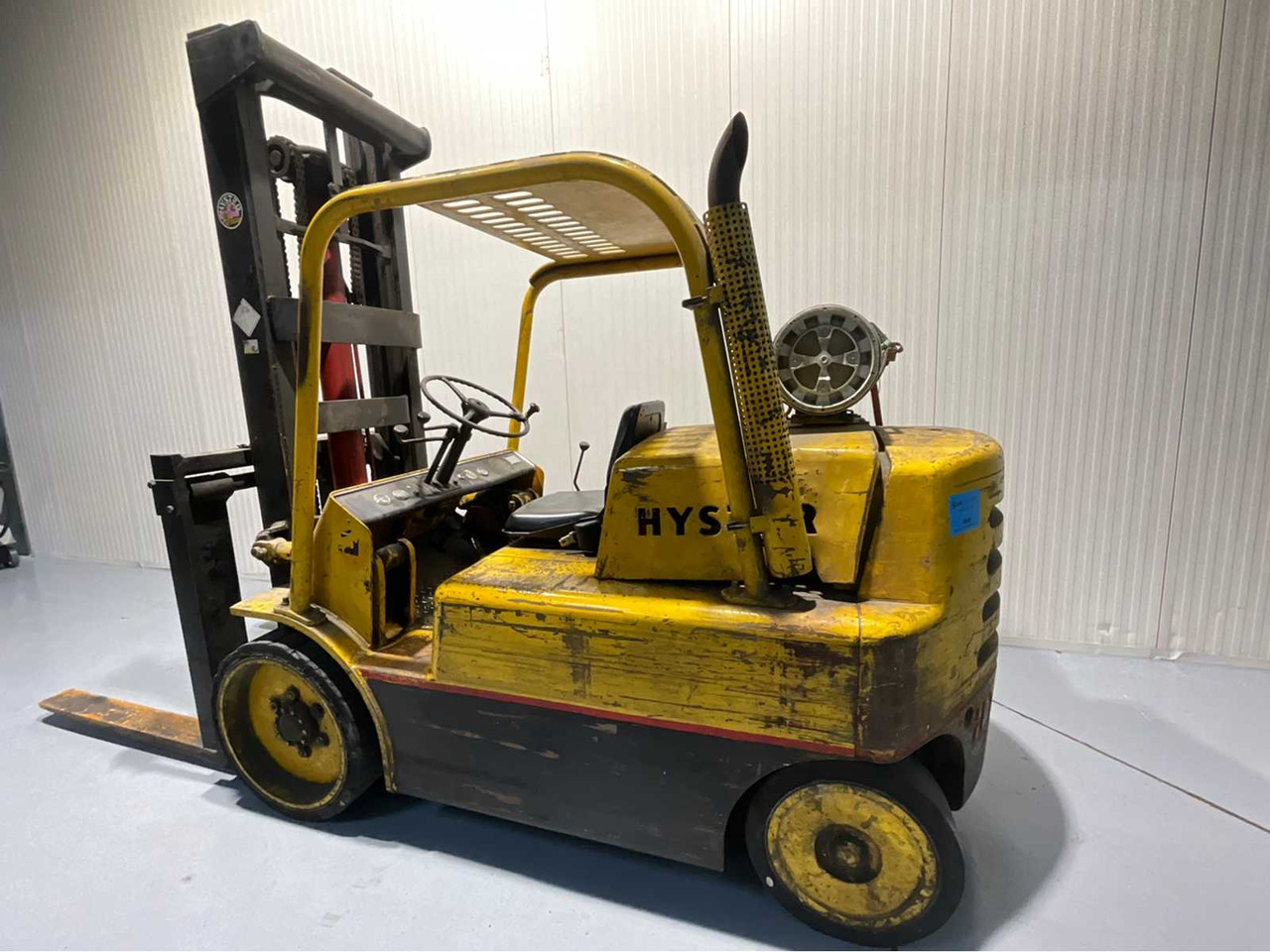 HYSTER - S125A - FORKLIFT TRUCK, 6T, LPG - Chariot élévateur: photos 4 HYSTER - S125A - FORKLIFT TRUCK, 6T, LPG - Chariot élévateur: photos 4