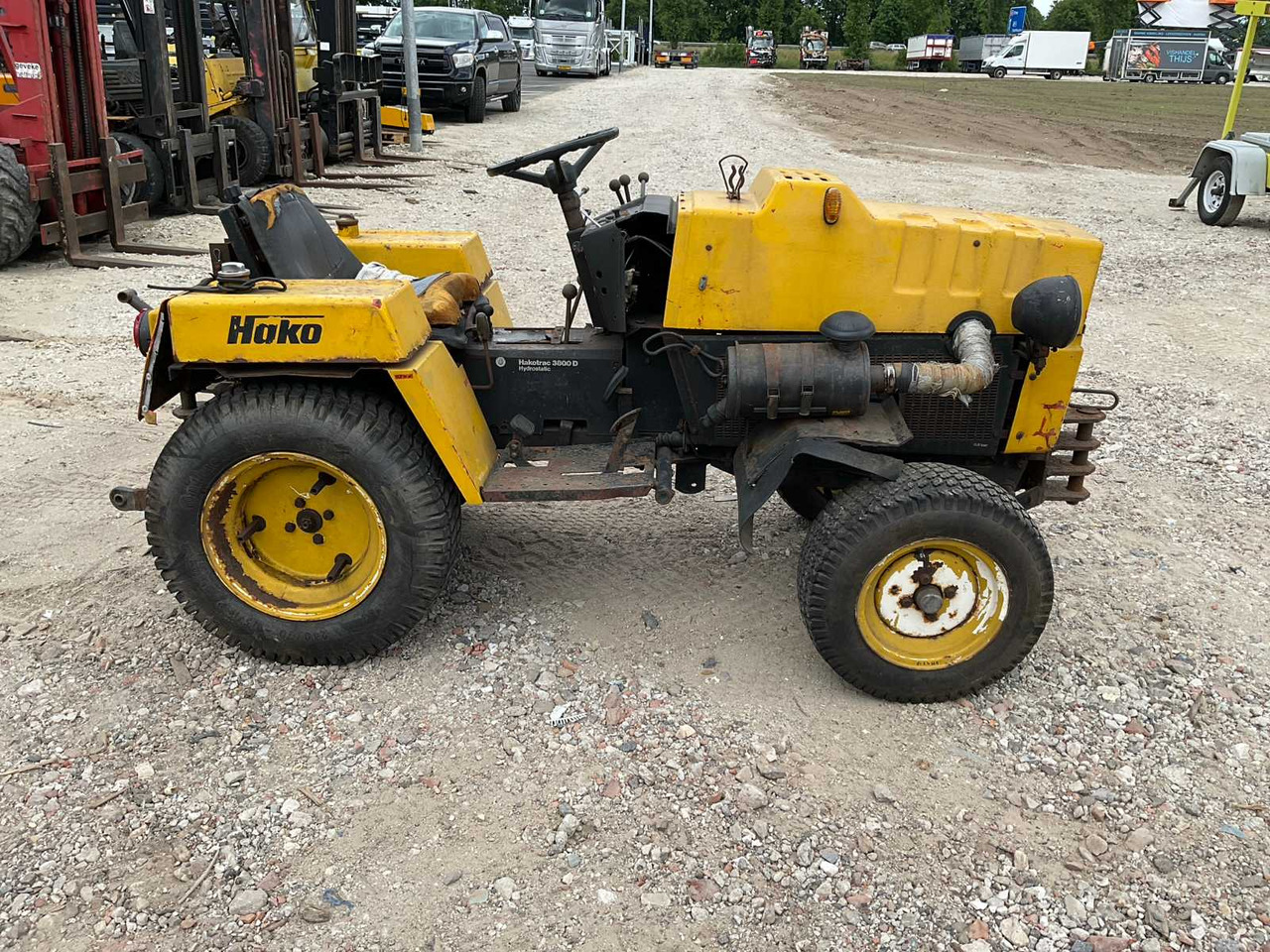 Hakotrac 3800 D - Micro tracteur: photos 5 Hakotrac 3800 D - Micro tracteur: photos 5