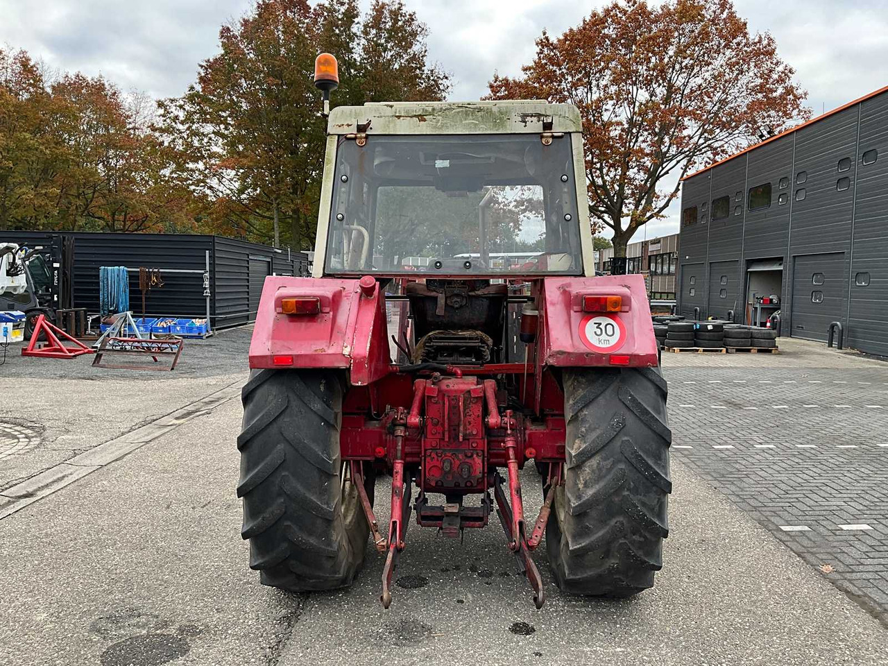 International 844AS - Tracteur agricole: photos 4 International 844AS - Tracteur agricole: photos 4
