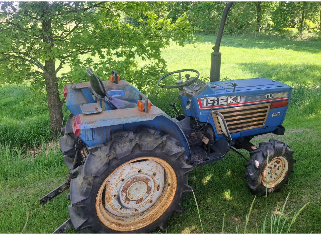 Iseki tu 2100 - Micro tracteur: photos 3 Iseki tu 2100 - Micro tracteur: photos 3