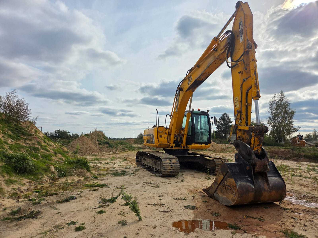 JCB 200JS - Pelle sur chenille: photos 2 JCB 200JS - Pelle sur chenille: photos 2