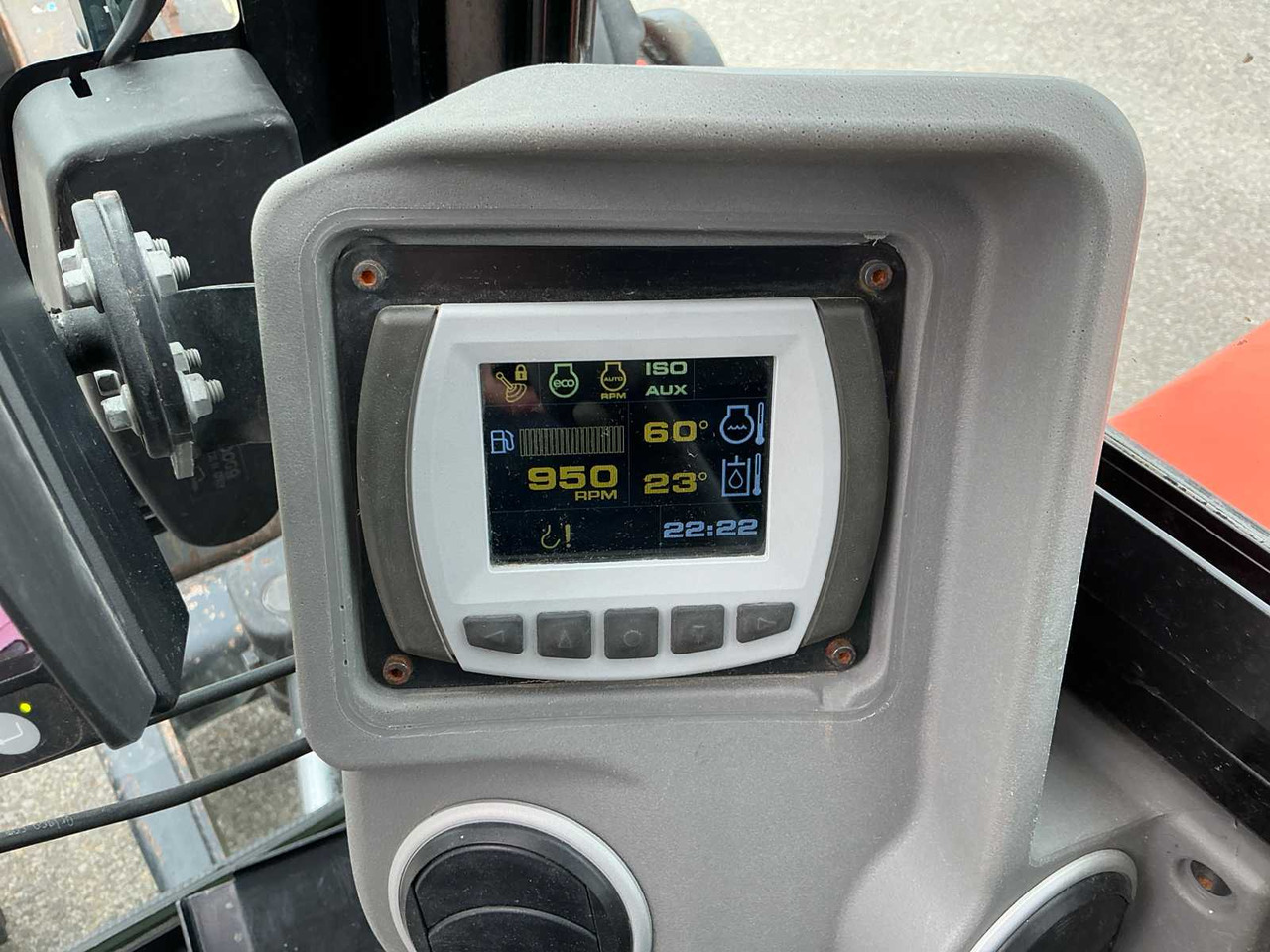 Pelle sur chenille JCB 86C-1TAB: photos 45