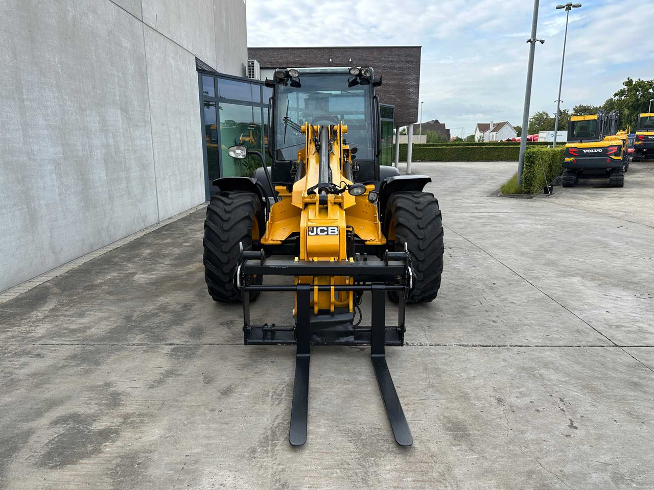 JCB TM310S - Chargeuse sur pneus: photos 2 JCB TM310S - Chargeuse sur pneus: photos 2