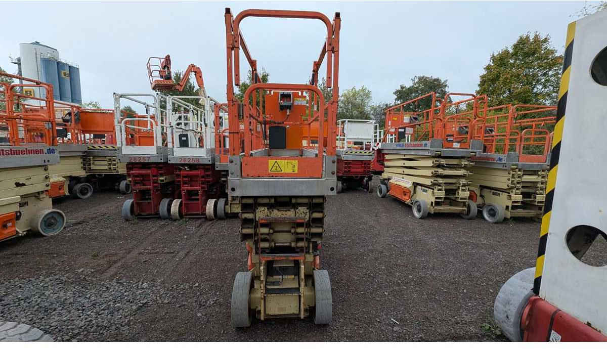 JLG 2630ES - Nacelle: photos 4 JLG 2630ES - Nacelle: photos 4