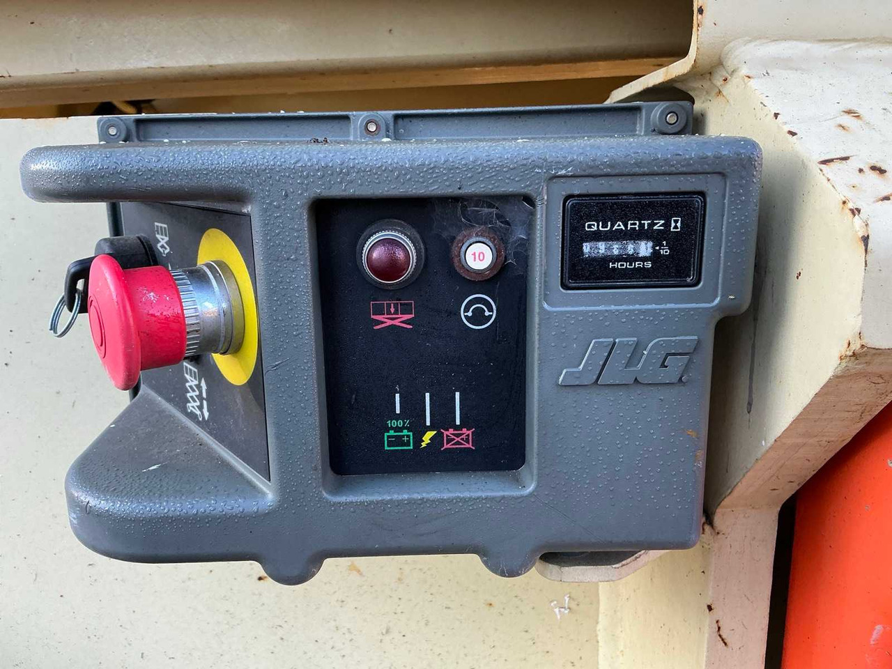 Nacelle JLG - 3246ES - AERIAL WORK PLATFORMS - 2011 (ESN11811014): photos 11 Nacelle JLG - 3246ES - AERIAL WORK PLATFORMS - 2011 (ESN11811014): photos 11