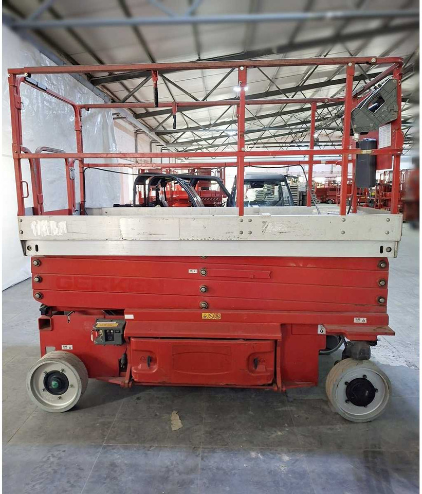 JLG 3246ES - Nacelle: photos 5 JLG 3246ES - Nacelle: photos 5