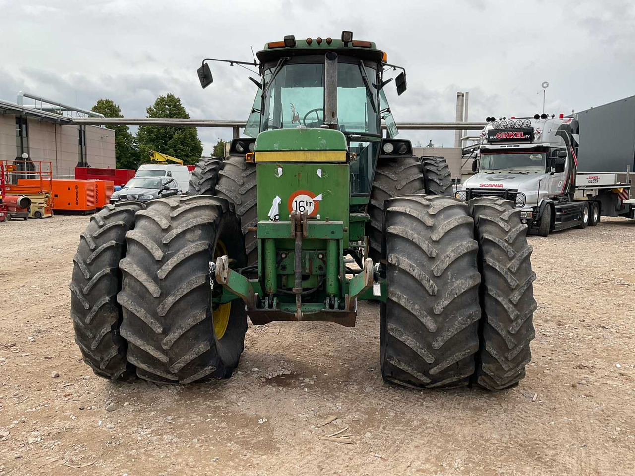 John deere 4240S - Tracteur agricole: photos 4 John deere 4240S - Tracteur agricole: photos 4