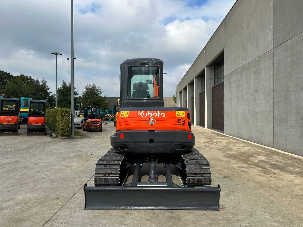 KUBOTA KX161-3 - Pelle sur chenille: photos 5 KUBOTA KX161-3 - Pelle sur chenille: photos 5